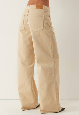Mid Wide Jeans