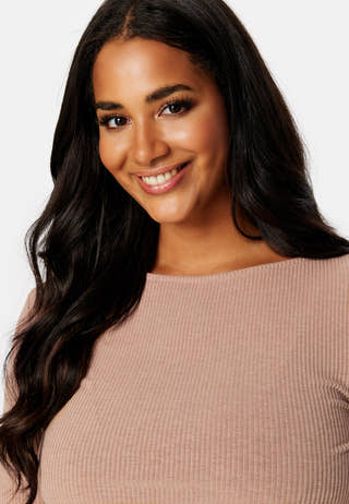 Minea drapy top