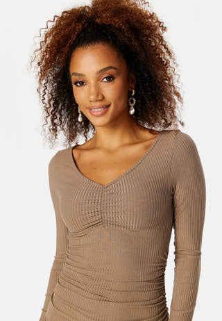 Minea v-neck dress