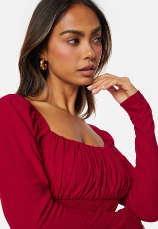 Square Neck Long Sleeve Top