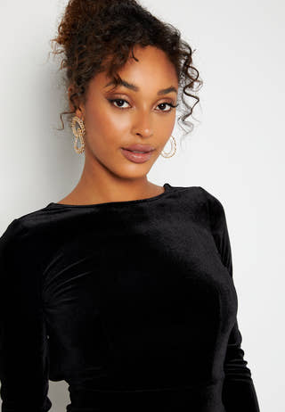 Nemue Velvet Heartshape Back Dress