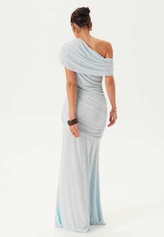 bubbleroom-occasion-off-shoulder-mesh-gown_8_1e4ed625-80e4-4cd3-be80-ee0924f52d8a