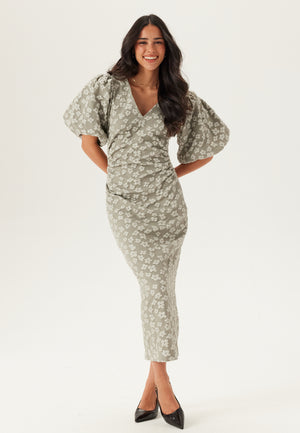 Puff Sleeve Jacquard Midi Dress