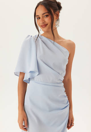 bubbleroom-occasion-ruched-one-shoulder-midi-dress-light-blue_2_ec4b0128-448b-49da-b788-cb5ffaba8bf3
