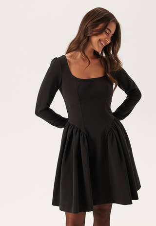 Volume Skirt Long Sleeve Mini Dress