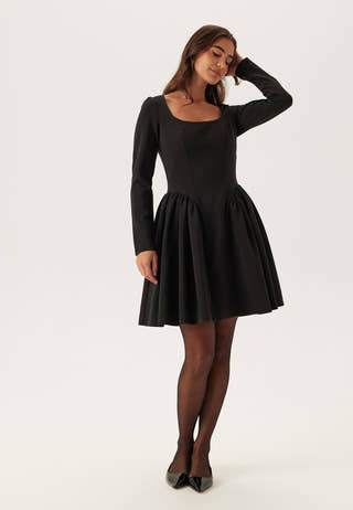 Volume Skirt Long Sleeve Mini Dress