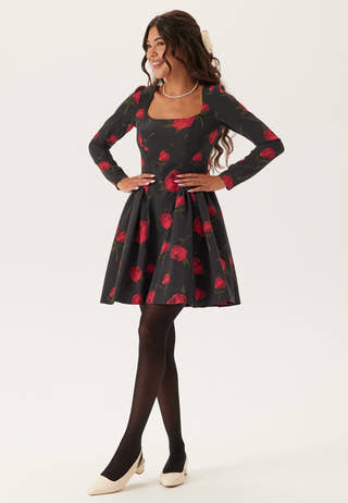 Volume Skirt Long Sleeve Mini Dress