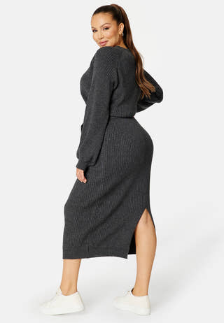 Round Neck Rib Knitted Midi Dress