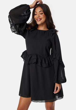 Round Neck Short Frill Dress