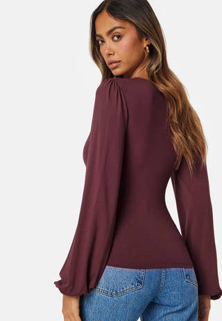 Square V-neck Puff Sleeve Top