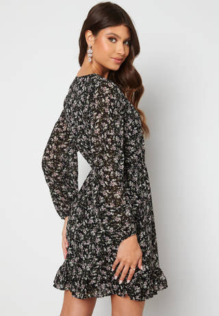 Sabrah dress