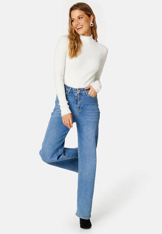 Sami turtleneck top