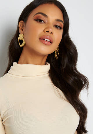 Sarika Turtleneck Top