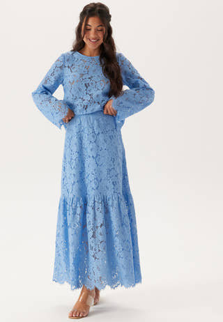Scalloped Edge Lace Blouse