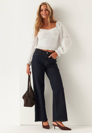 bubbleroom-square-neck-smock-top-white_4_079f79c8-5470-4a1e-af3e-73140e9f1954