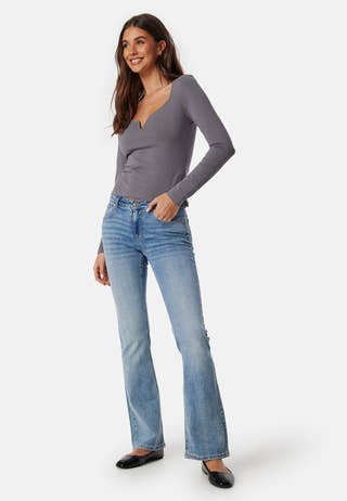 Square V-neck Long Sleeve Top