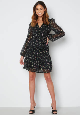 Theia wrap top