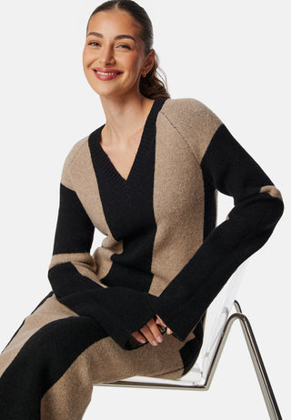 V-neck Knitted Midi Dress