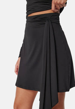 Tie Short Skirt