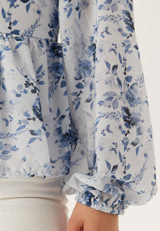 Twist Detail Blouse