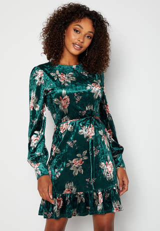 Vienne Velvet Dress