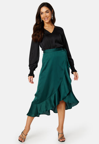 Villima satin skirt