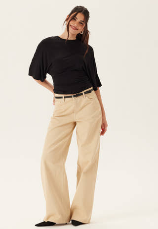 Wide Sleeve Fitted Tee