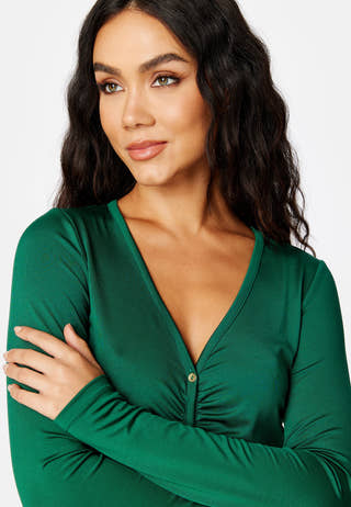 Zaria ruched button top