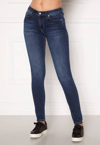 CKJ 011 Mid Rise Skinny