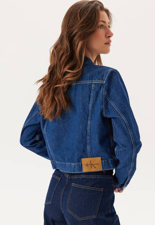 Cropped 90's Denim Trucker