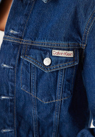 Cropped 90's Denim Trucker