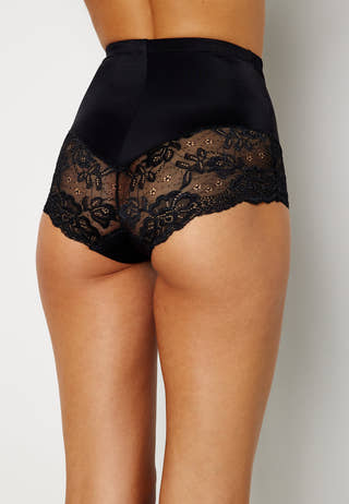 Brigitte Shaping Brief