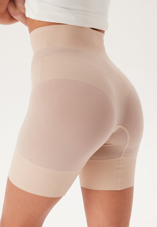 Essensual Mid Waisted Shorts
