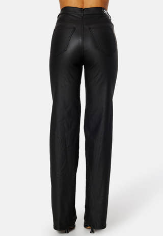 Moxy Straight