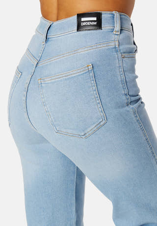 Moxy Straight