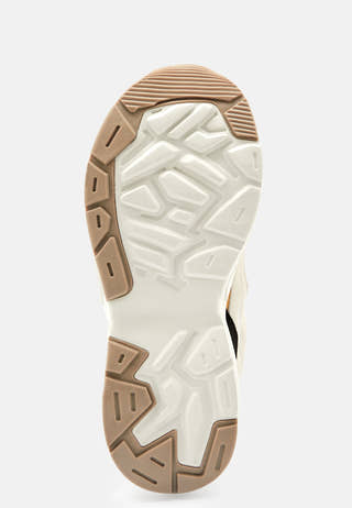 Novarra Sneakers