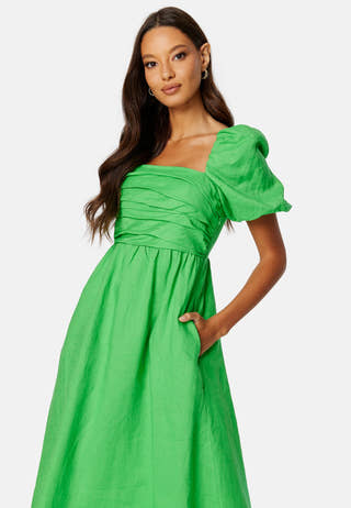Dream Ruched Bodice Midi Dress