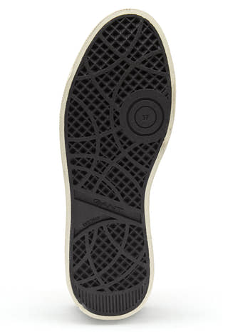 Avona Leather Sneaker