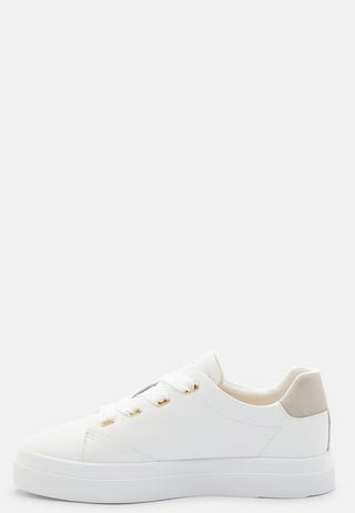 Avona Sneaker