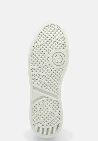 Avona Sneaker