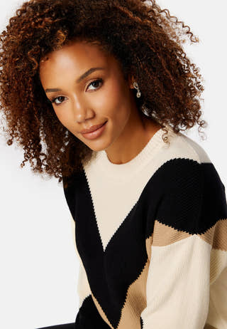 Color Block C-Neck