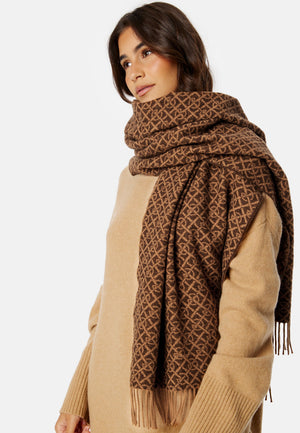 G Pattern Scarf
