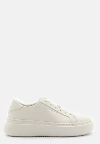 Jennise Sneaker