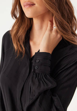 Reg Satin Striped Shirt