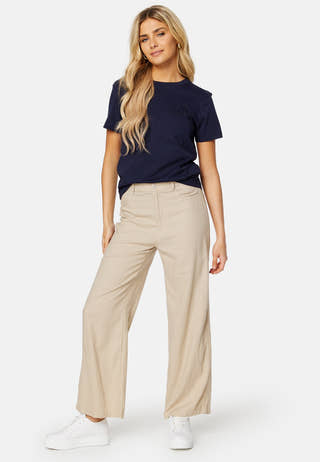 Reg Tonal Shield T-Shirt