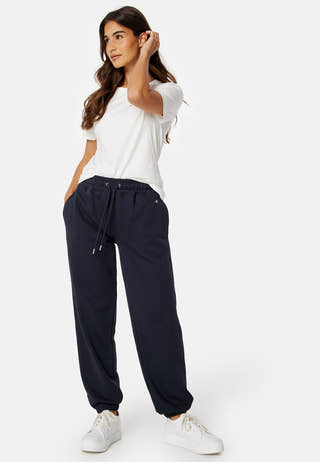 Rel Shield Sweatpants