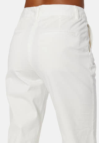 Slim Chinos