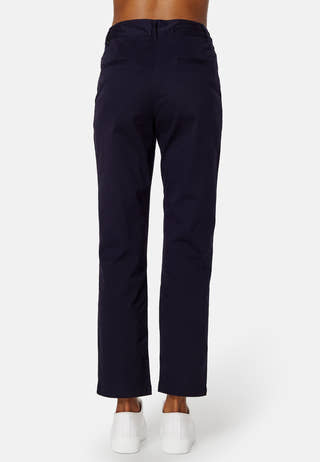 Slim Chinos
