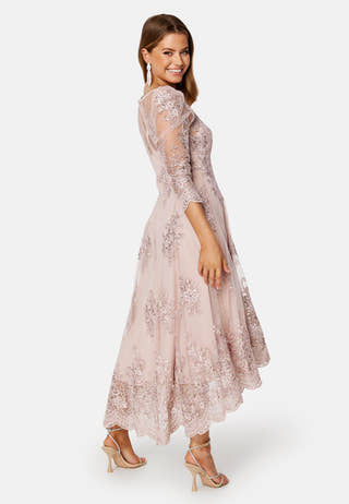 Embroidered Lace 3/4 Sleeve Midi Dress