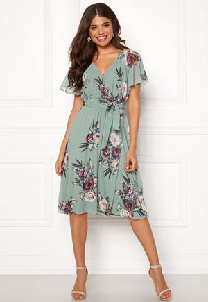 Flutter Floral Midi Dress